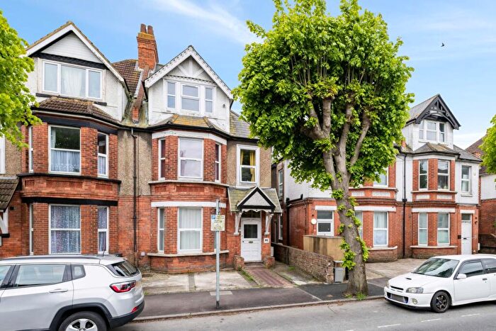 1 Bedroom Property To Rent In Cheriton Road, Folkestone, CT20