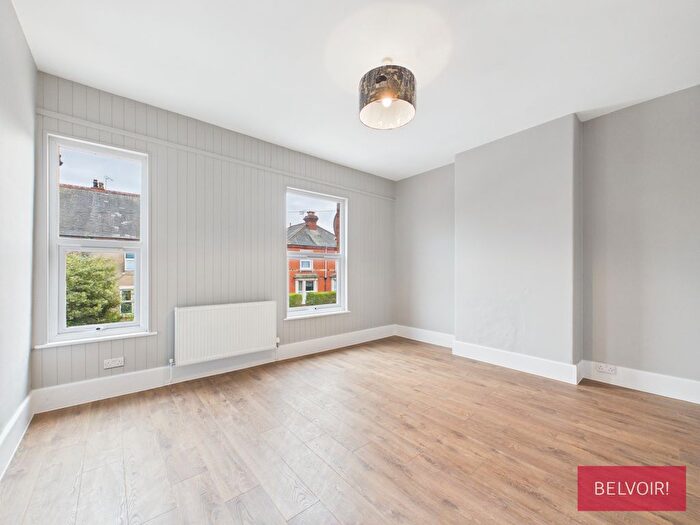 1 Bedroom Flat To Rent In Bersham Road, Wrexham, LL13