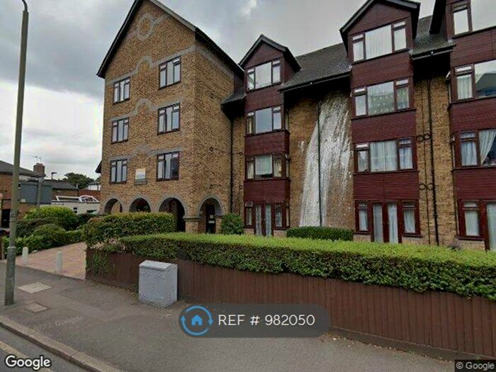 1 Bedroom Flat To Rent In Sheridan Lodge, Bromley, BR2