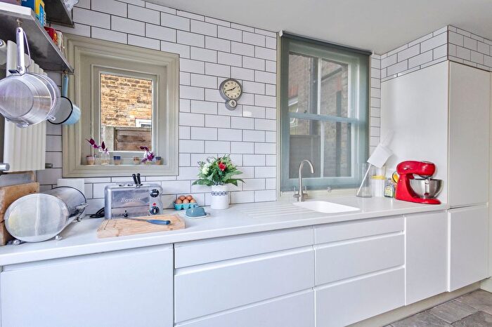4 Bedroom Terraced House For Sale In Wellesley Road, London, E17