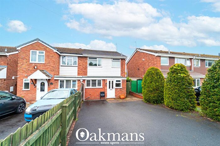 3 Bedroom Semi Detached House For Sale In Dovecote Road, Bromsgrove, Worcestershire, B61