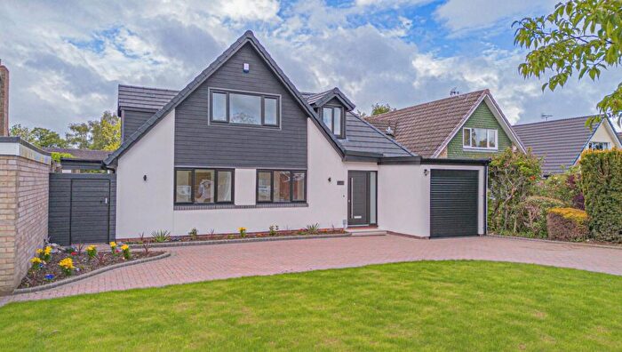5 Bedroom Detached House For Sale In Wychwood Avenue, Knowle, B93