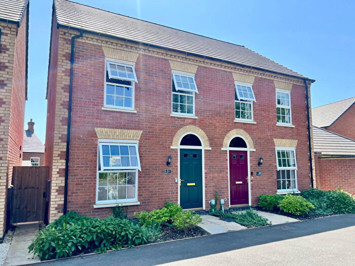 3 Bedroom Semi-Detached House For Sale In Coleridge Way, Market Harborough, LE16