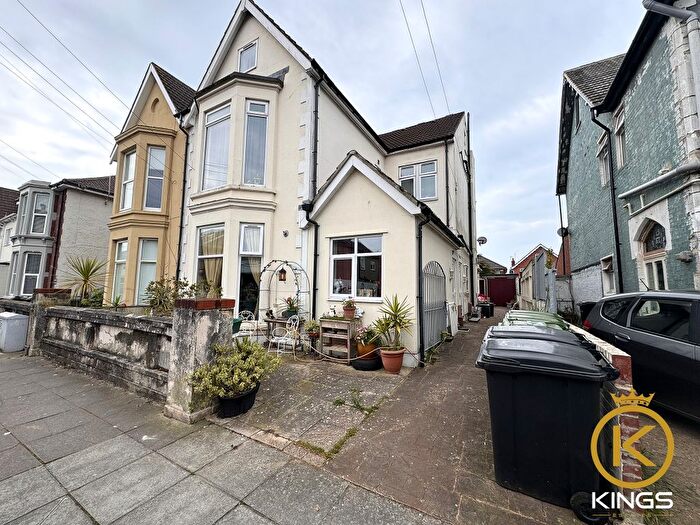 1 Bedroom Flat To Rent In Queens Road, Portsmouth, PO2