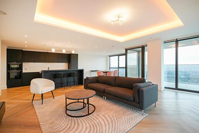 2 Bedroom Apartment To Rent In A Fulwood Road, Ranmoor, S10
