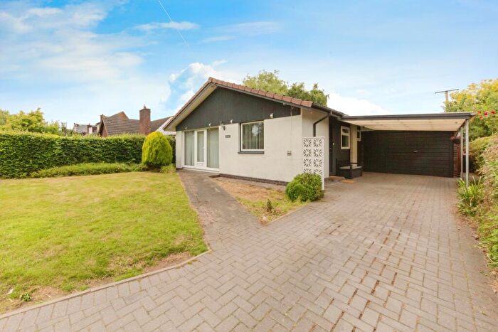 3 Bedroom Detached Bungalow For Sale In Holmes Chapel Road, Northwich, CW9