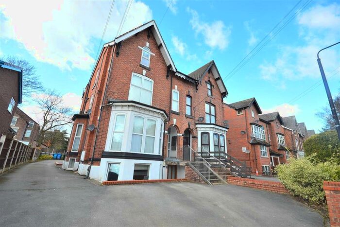 1 Bedroom Apartment To Rent In Irlam Road, Sale, M33
