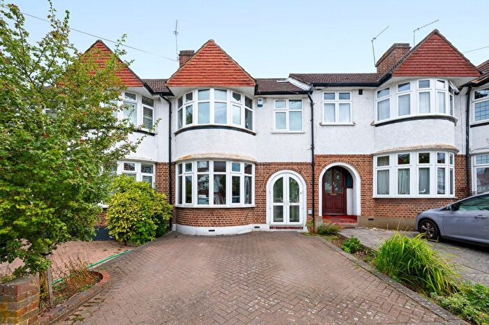 4 Bedroom Terraced House For Sale In Woodside Avenue, Chislehurst, BR7