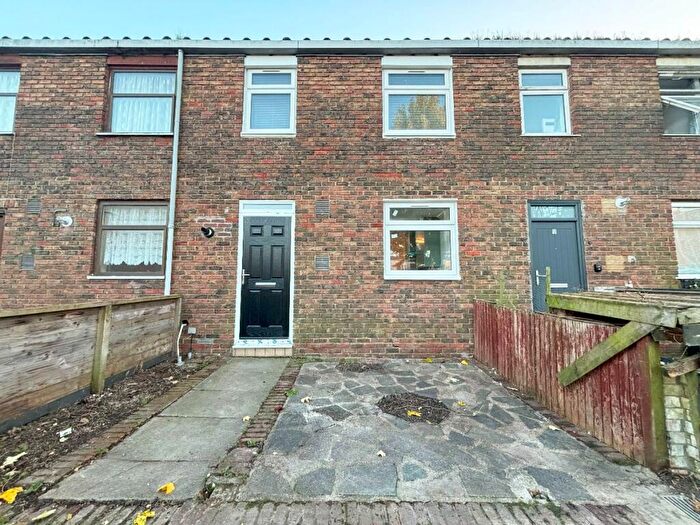 3 Bedroom Terraced House To Rent In Harebell Way, Romford, RM3