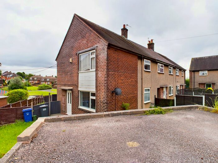 3 Bedroom Semi-Detached House To Rent In Hazel Road, Newcastle Under Lyme, Staffordshire, ST5