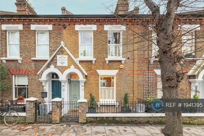 2 Bedroom Terraced House To Rent In Sabine Road, London, SW11