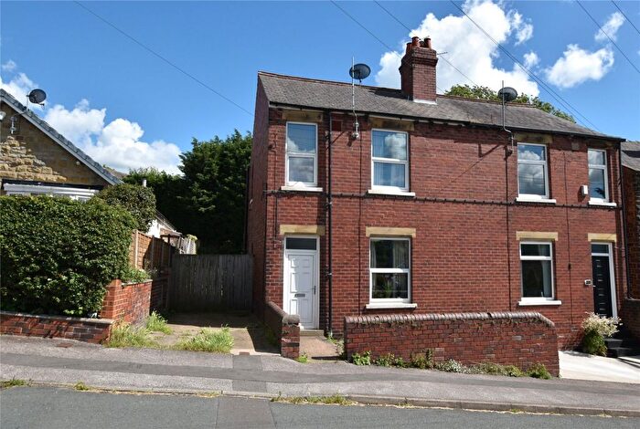 3 Bedroom Semi-Detached House For Sale In Cliff Road, Crigglestone, Wakefield, West Yorkshire, WF4