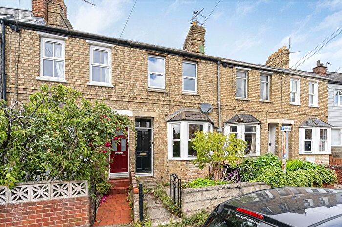 3 Bedroom Terraced House For Sale In Bullingdon Road, Oxford, OX4