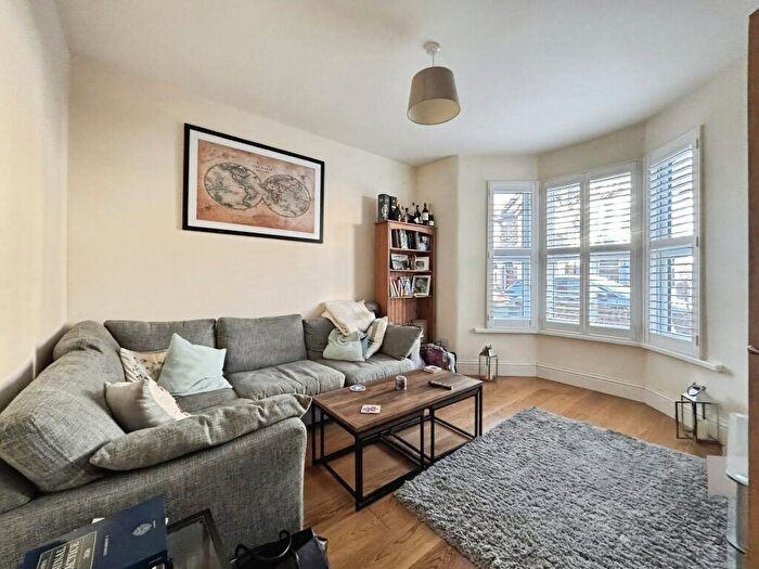 3 Bedroom Terraced House For Sale In Elizabeth Road, London, E6