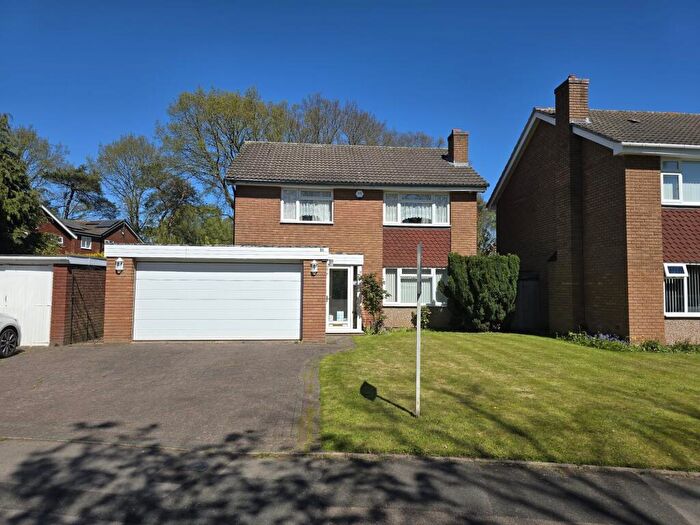 4 Bedroom Detached House For Sale In St. Andrews Road, Sutton Coldfield, B75