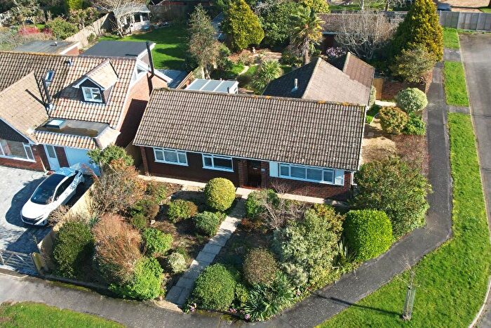 3 Bedroom Detached Bungalow For Sale In Newbridge Way, Lymington, Hampshire, SO41