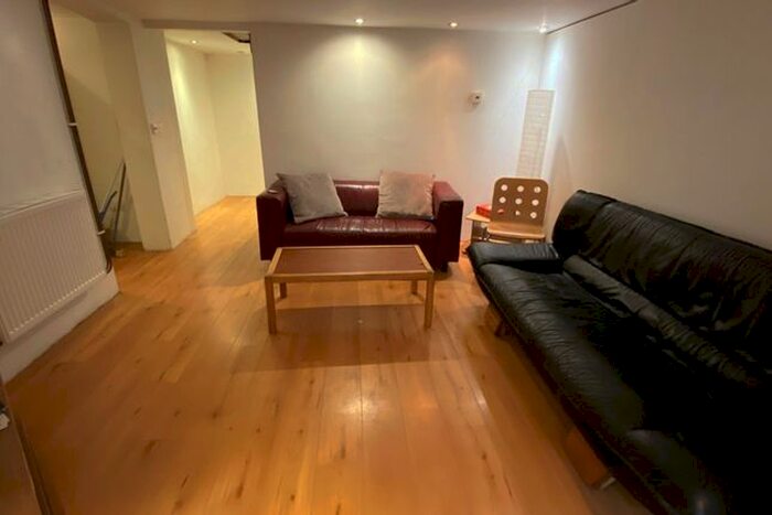 4 Bedroom Property To Rent In Lansdown Road, Canterbury CT1