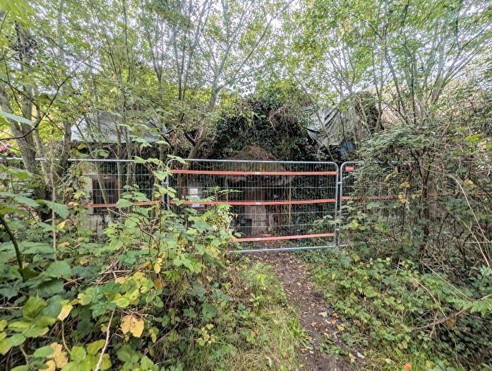 4 Bedroom Cottage For Sale In Gullivers Cottage Horse Road, Trowbridge, Wiltshire, BA14