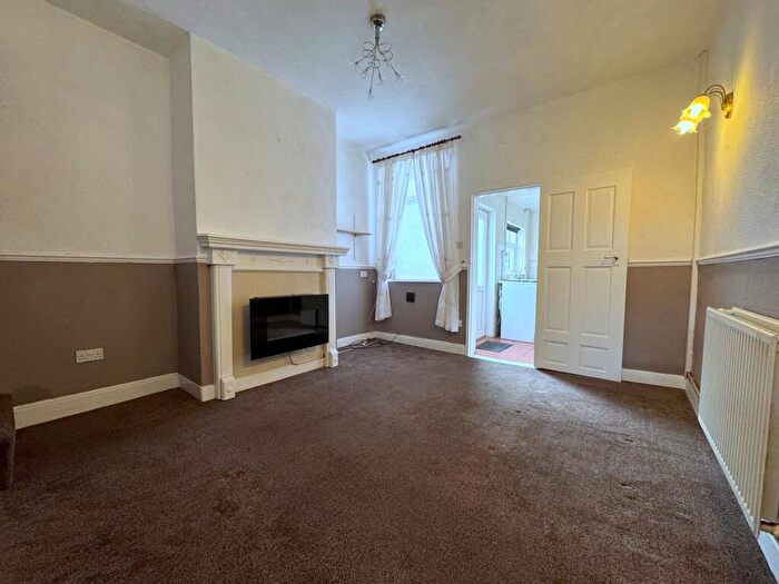 3 Bedroom Terraced House For Sale In Bearwood Hill Road, Winshill, Burton-on-Trent, DE15