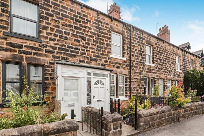 4 Bedroom Terraced House For Sale In West Lea Avenue, Harrogate, North Yorkshire, HG2