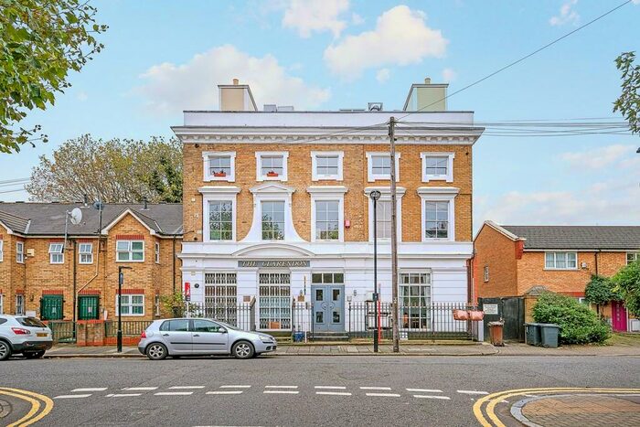 2 Bedroom Apartment To Rent In Balcorne Street, London, E9