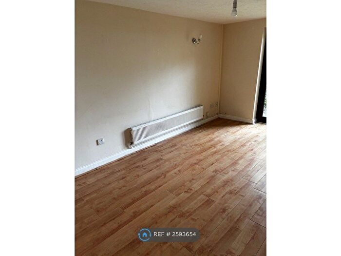 2 Bedroom Semi-Detached House To Rent In Cranfield Court, Ravenhill, Swansea, SA5