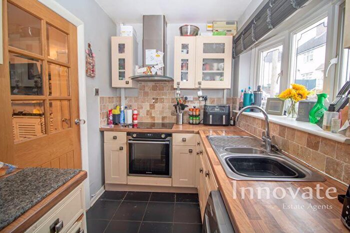 2 Bedroom Semi-Detached House For Sale In Park Road, Oldbury, B69
