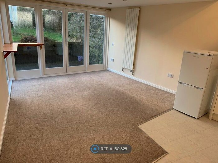 1 Bedroom Detached House To Rent In High Street, Linlithgow, EH49