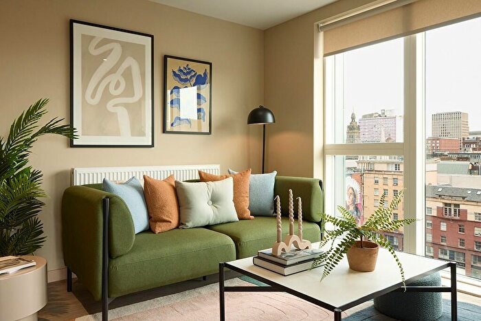 Apartment To Rent In Trongate, Glasgow, G1