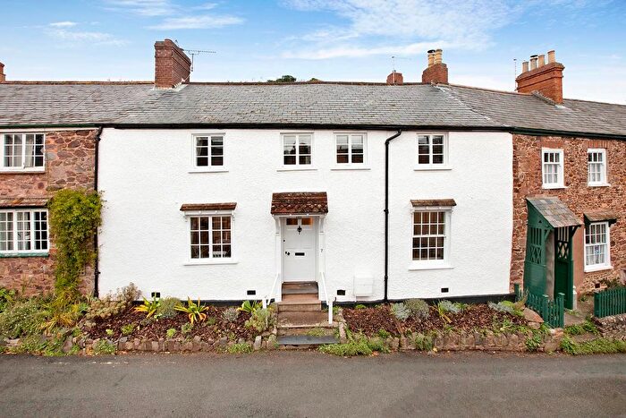 3 Bedroom Terraced House To Rent In The Ball, Minehead, TA24