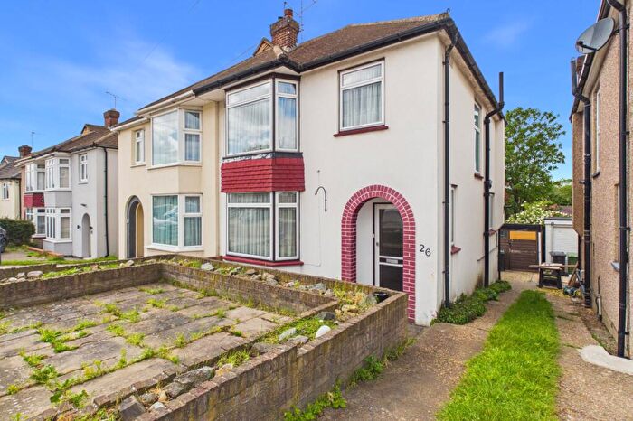 3 Bedroom Semi-Detached House For Sale In Tudor Close, West Dartford, Kent, DA1