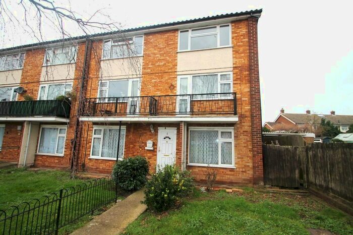 2 Bedroom Maisonette To Rent In Chestnut Court, Main Street, Feltham, Middlesex, TW13