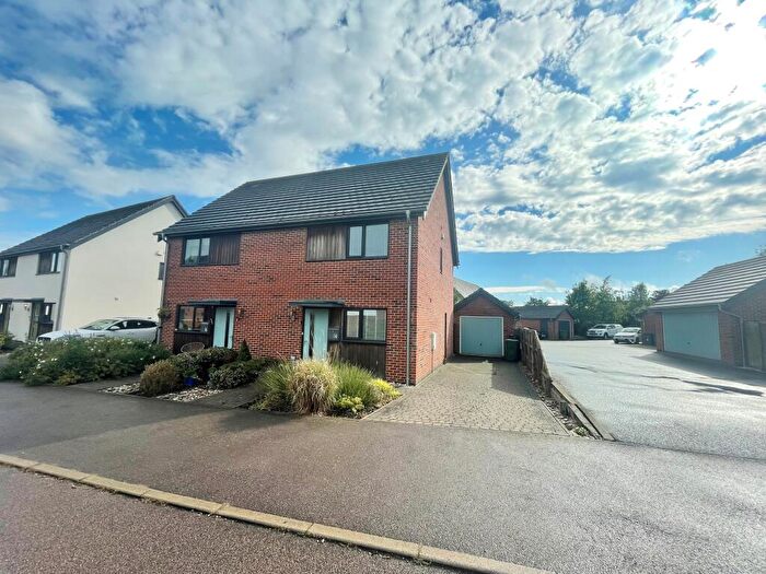 2 Bedroom House To Rent In Hopsack Road, Hingham, Norwich, NR9
