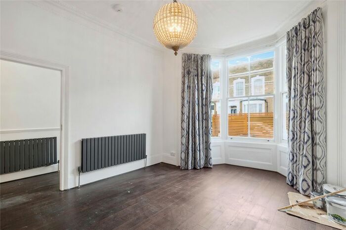 3 Bedroom Property To Rent In Bayston Road, Stoke Newington Central, N16