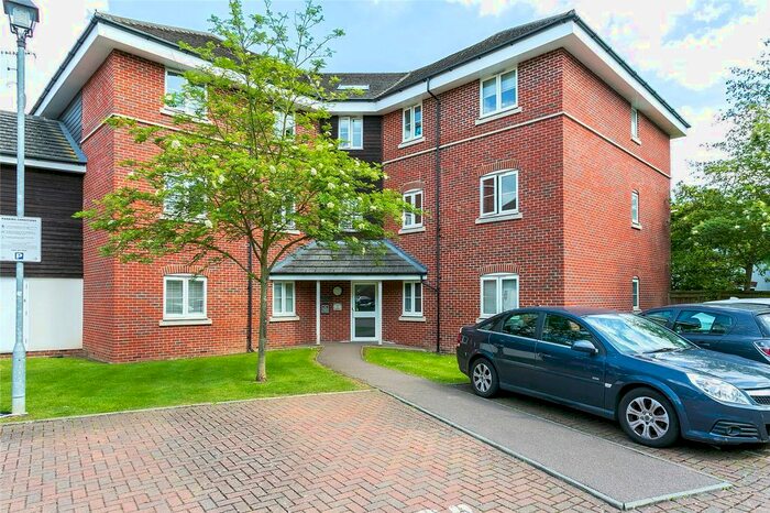 2 Bedroom Flat To Rent In Wharf Way, Hunton Bridge, Kings Langley, Hertfordshire, WD4
