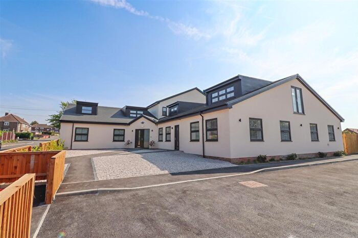 2 Bedroom Flat To Rent In Old Coppice Side, Heanor, DE75