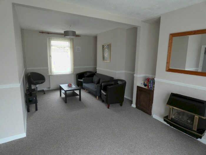 3 Bedroom Terraced House To Rent In Carmarthen Road, Swansea, SA5