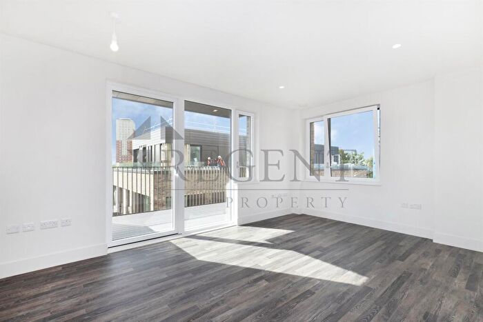 1 Bedroom Apartment To Rent In Fusion Apartments, Deptford Foundry, SE14