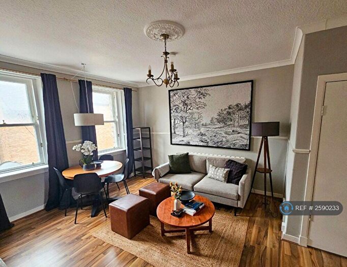 2 Bedroom Flat To Rent In Pleasance, Edinburgh, EH8