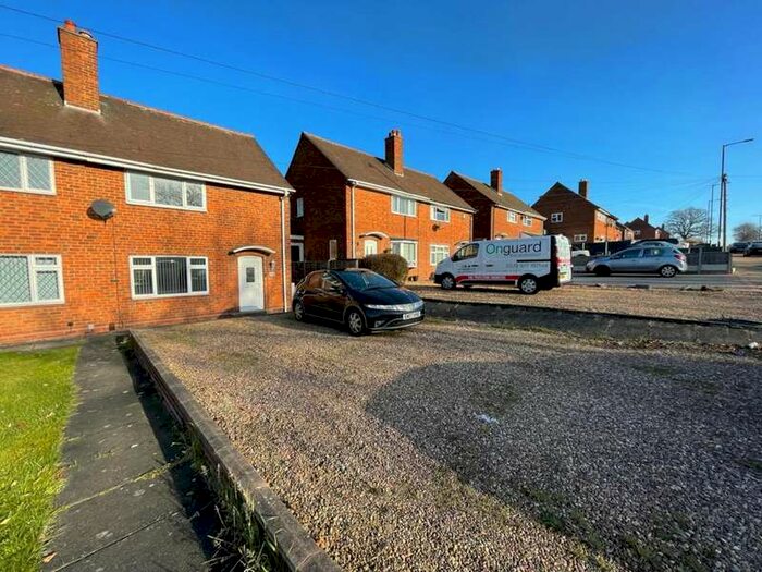 2 Bedroom Semi-Detached House To Rent In Bordesley Green East, Stechford, Birmingham, B33