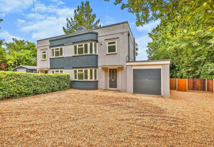 3 Bedroom Semi-Detached House To Rent In Low Road, Hellesdon, Norwich, NR6