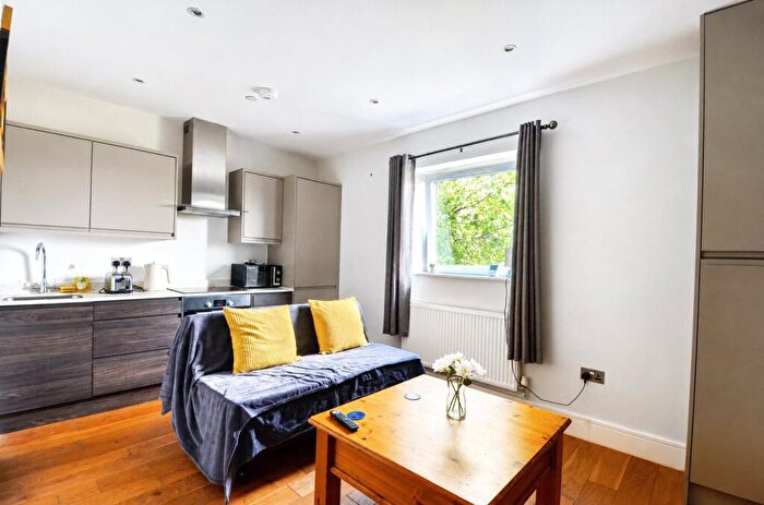 1 Bedroom Apartment To Rent In Wilder Street, Bristol, Somerset, BS2