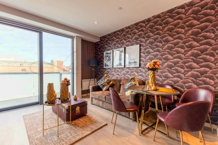 Studio To Rent In High Street, Orpington, Kent, BR6