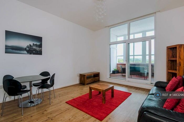 1 Bedroom Flat To Rent In Holden Mill, Bolton, BL1