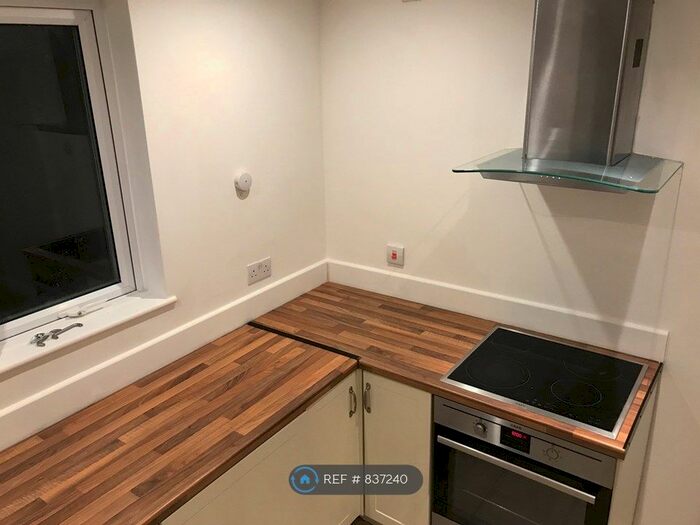 1 Bedroom Flat To Rent In Slad Road, Stroud, GL5