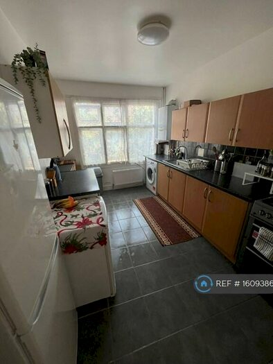 3 Bedroom Terraced House To Rent In Cumberland Road, London, E13