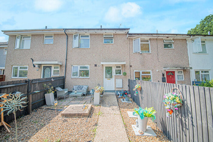 3 Bedroom Terraced House For Sale In Cambridge Green, Chandler's Ford, SO53