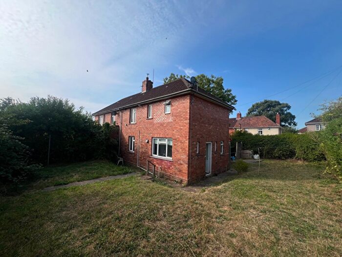 3 Bedroom Property To Rent In Hottom Gardens, Bristol, BS7