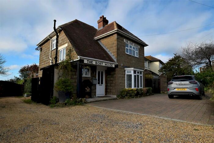 4 Bedroom Detached House To Rent In Sedlescombe Road North, St. Leonards-On-Sea, TN37