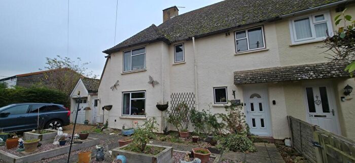 4 Bedroom Semi Detached House For Sale In Wheelers Rise, Croughton, Brackley, NN13